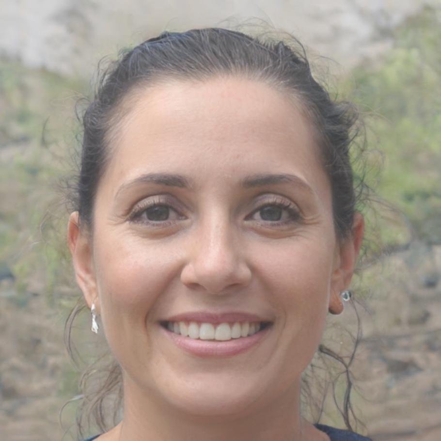 Sienna Kowalczyk, UX Research Specialist